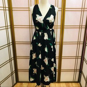 Banana Republic dress. Full wrap dress. Size 0